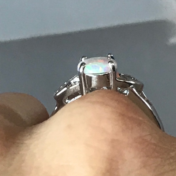 Opal and cz silver ring - Picture 6 of 8